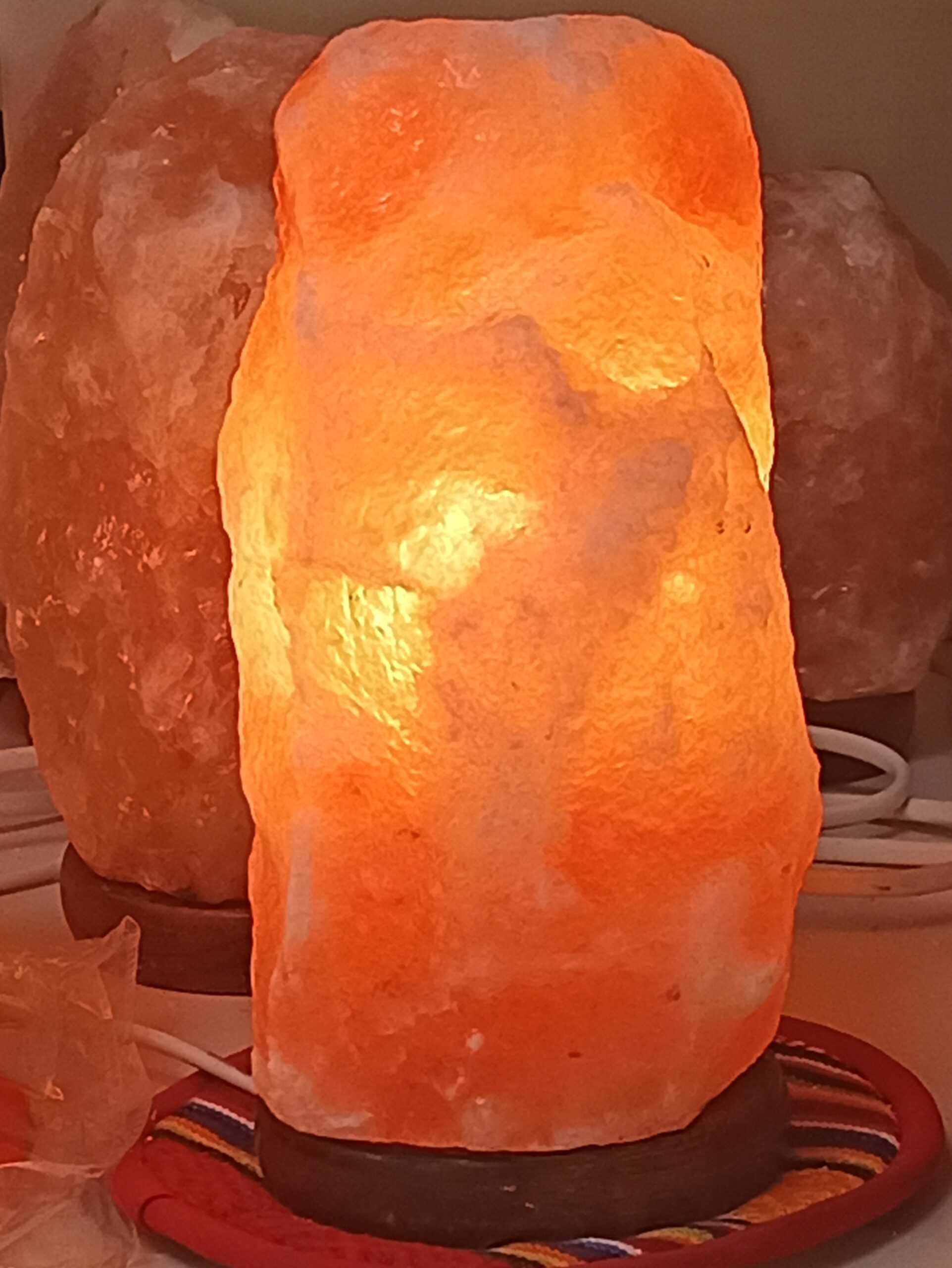 Achat Lampe en sel de cristal naturel de l'Himalaya (fabriquée) Plusieurs  tailles - 2 - 3 kg en gros